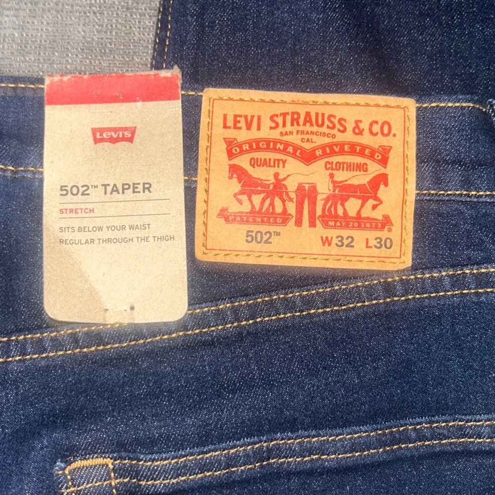 Levi's 502™ Taper Fit Men's Jeans size 32x30 NWT - Picture 6 of 10